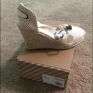 Soludos Tall Wedge sz 7. NWB